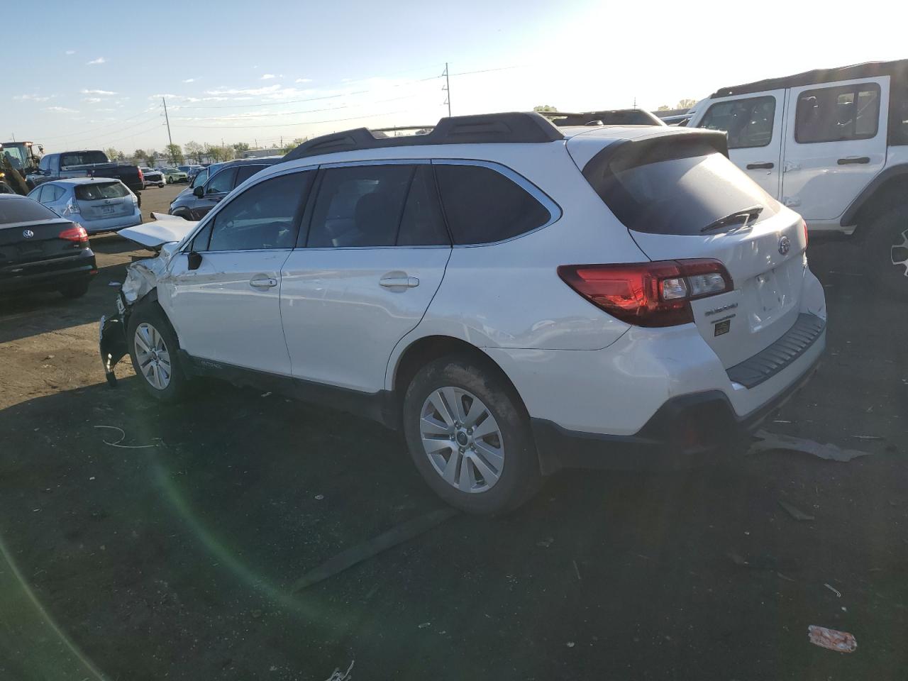 4S4BSABC9K3209752 2019 Subaru Outback 2.5I