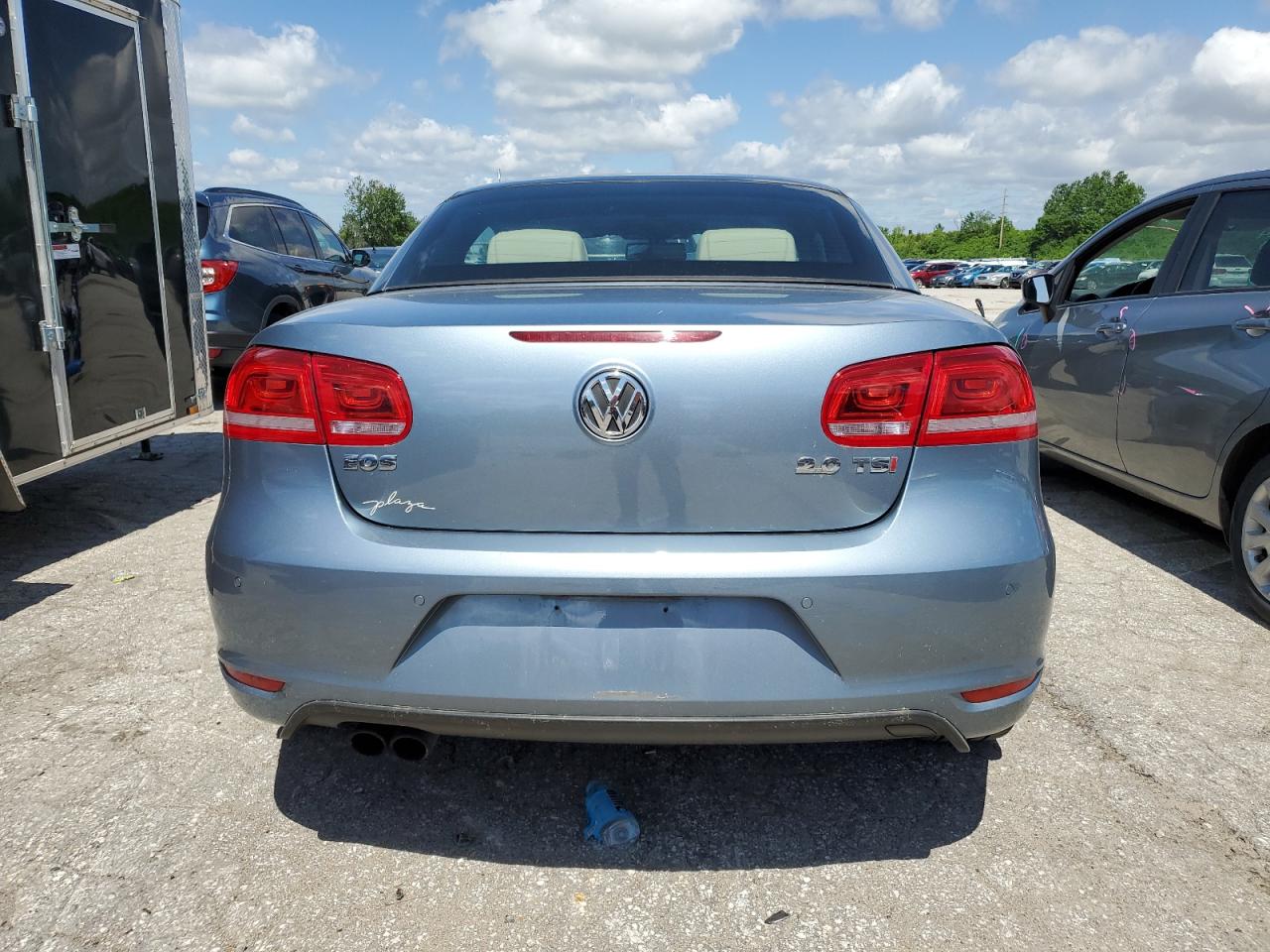 WVWFW8AH2FV001187 2015 Volkswagen Eos Lux