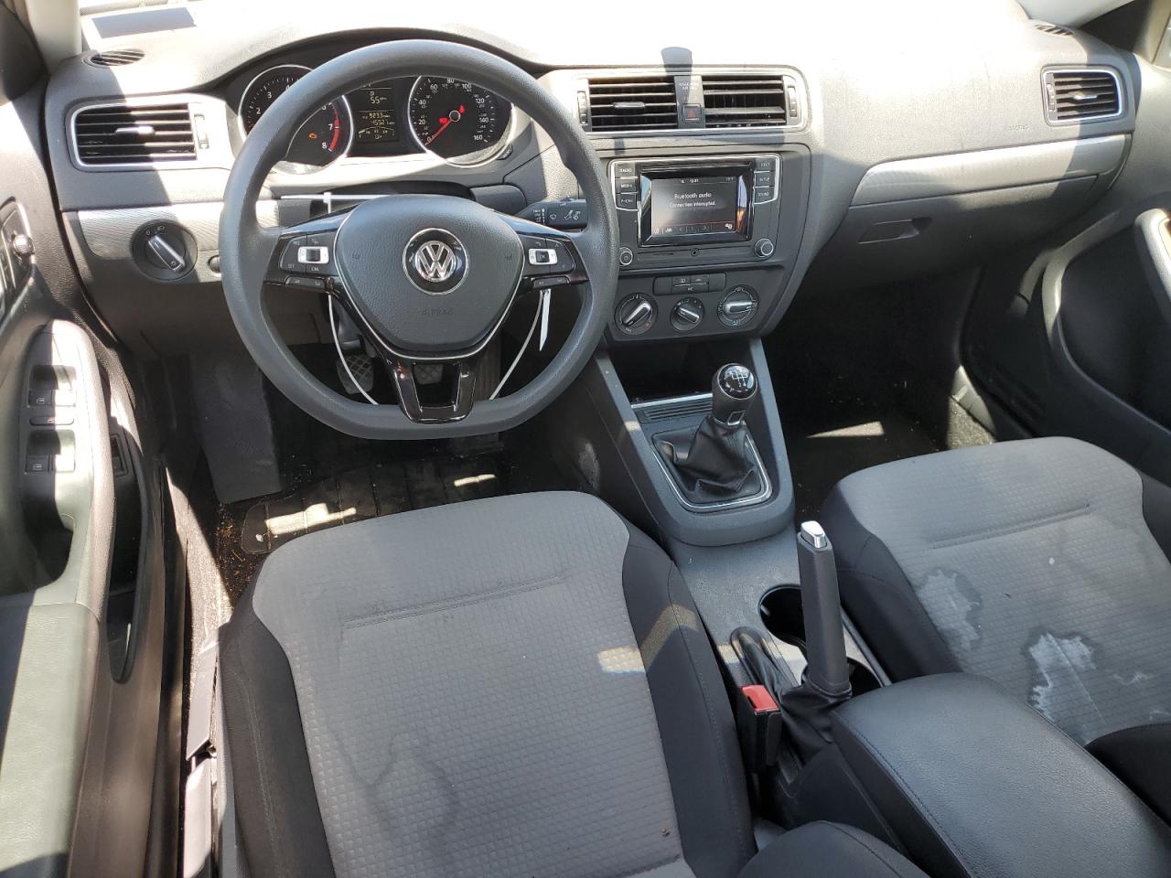 3VW167AJ4HM405612 2017 Volkswagen Jetta S