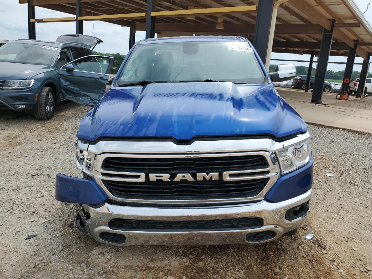 1C6SRFBT4KN657163 2019 Ram 1500 Big Horn/Lone Star