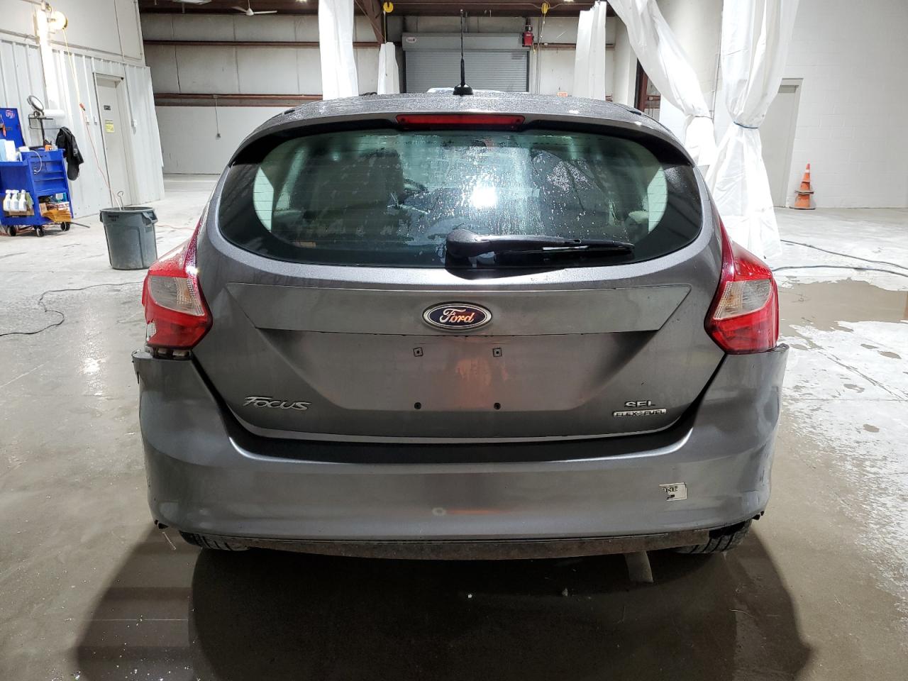 1FAHP3M21CL375660 2012 Ford Focus Sel