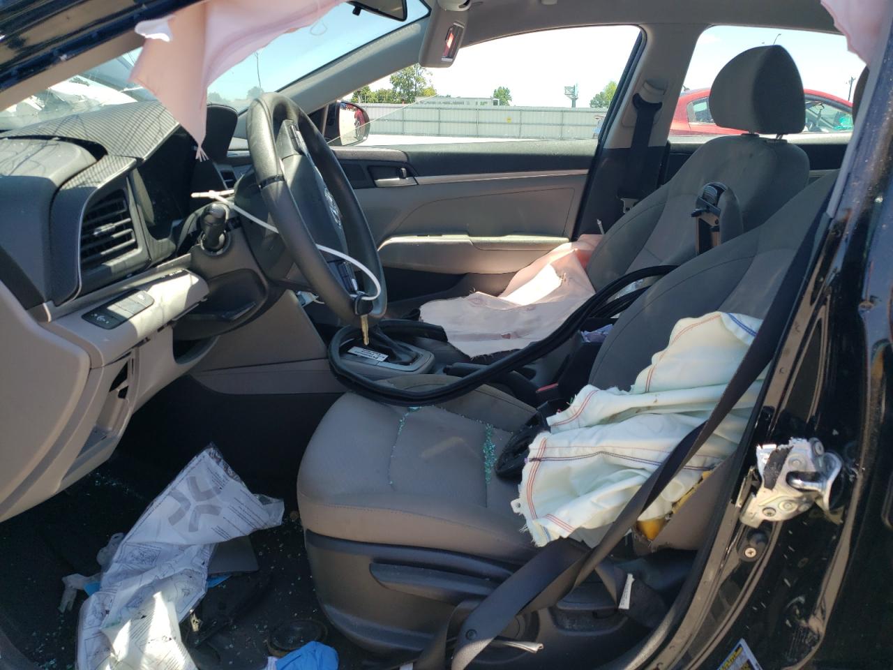 KMHD74LF9KU821609 2019 Hyundai Elantra Se