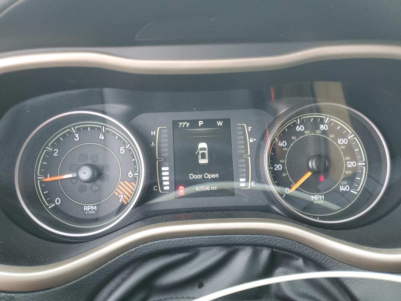 1C4PJLAB4FW732084 2015 Jeep Cherokee Sport