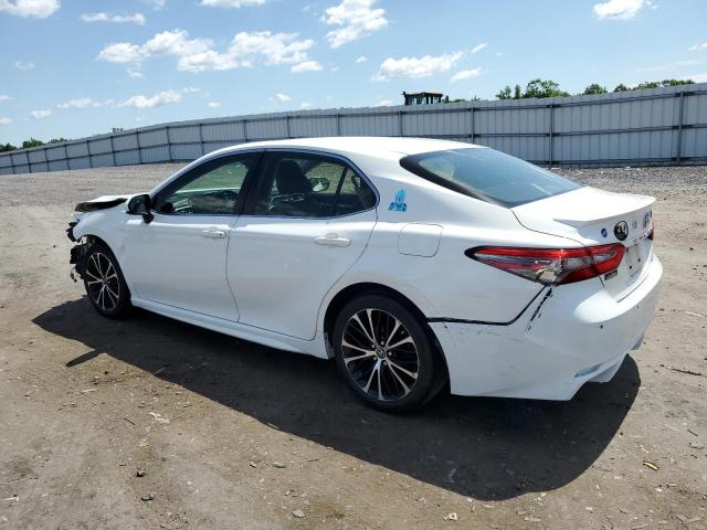 JTNB11HK1J3022280 2018 TOYOTA CAMRY - Image 2