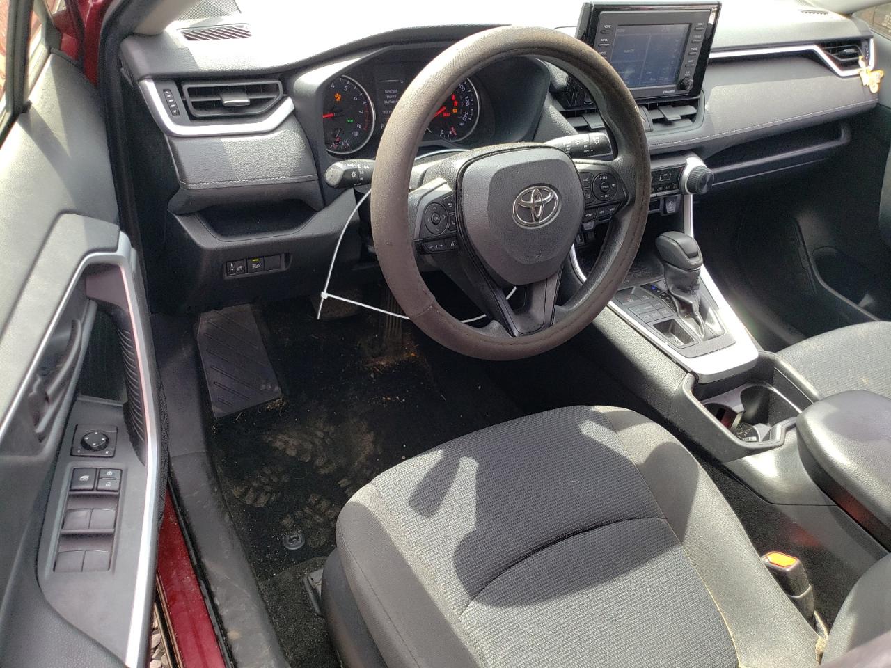 JTMG1RFV4LD060878 2020 Toyota Rav4 Le