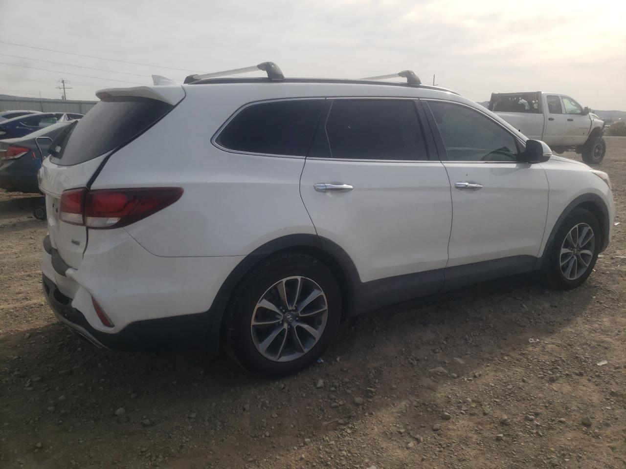 2017 Hyundai Santa Fe Se vin: KM8SNDHFXHU250047