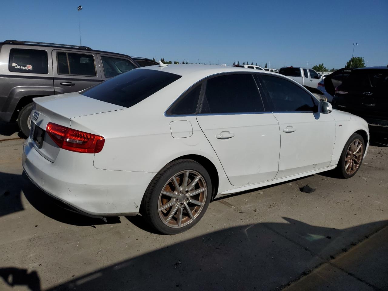 2016 Audi A4 Premium S-Line vin: WAUAFAFL6GN016224