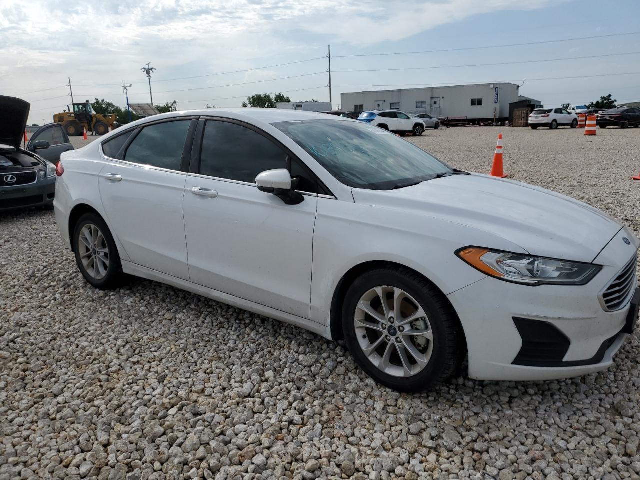 3FA6P0HD1KR231608 2019 Ford Fusion Se