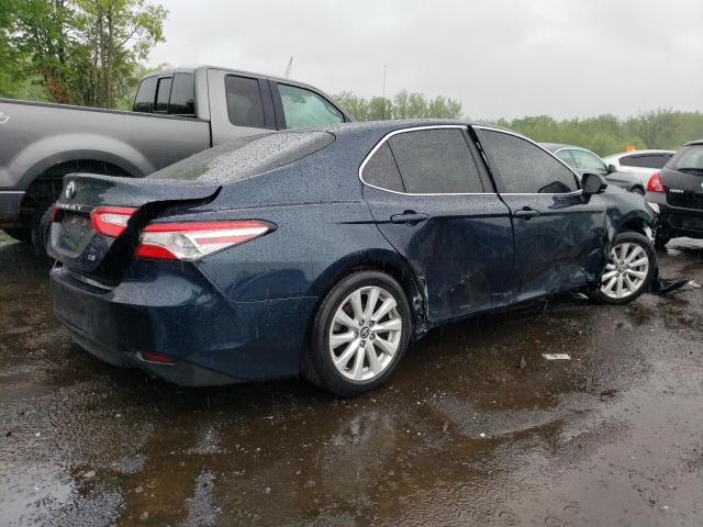 VIN 4T1B11HK3JU657575 2018 Toyota Camry, L no.3