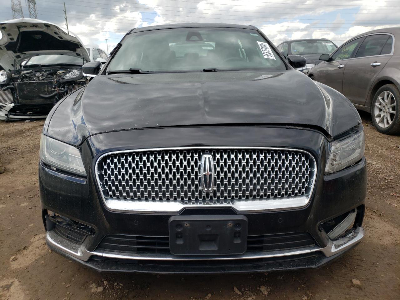 1LN6L9UK7H5605855 2017 Lincoln Continental