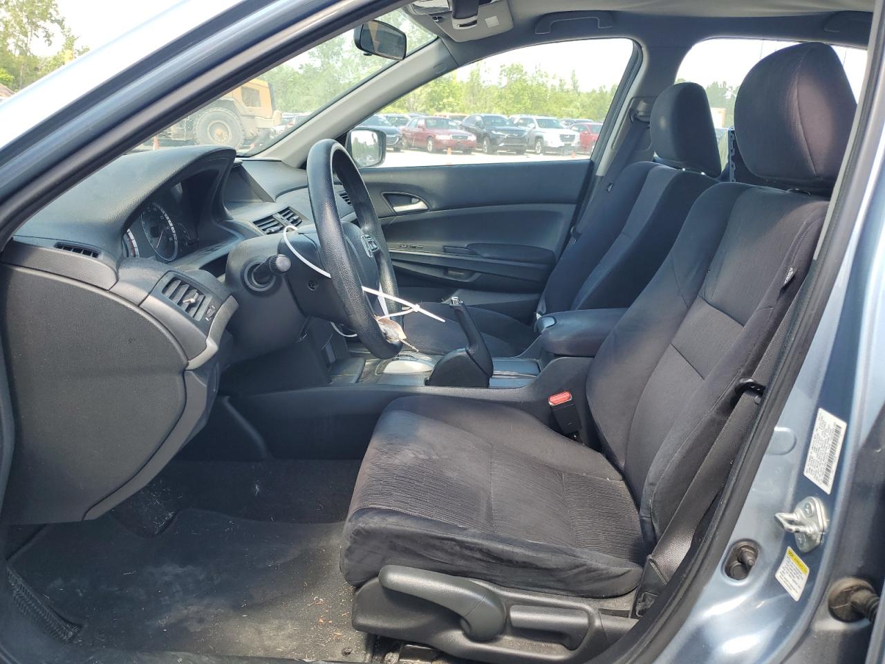 1HGCP2F32BA116403 2011 Honda Accord Lx