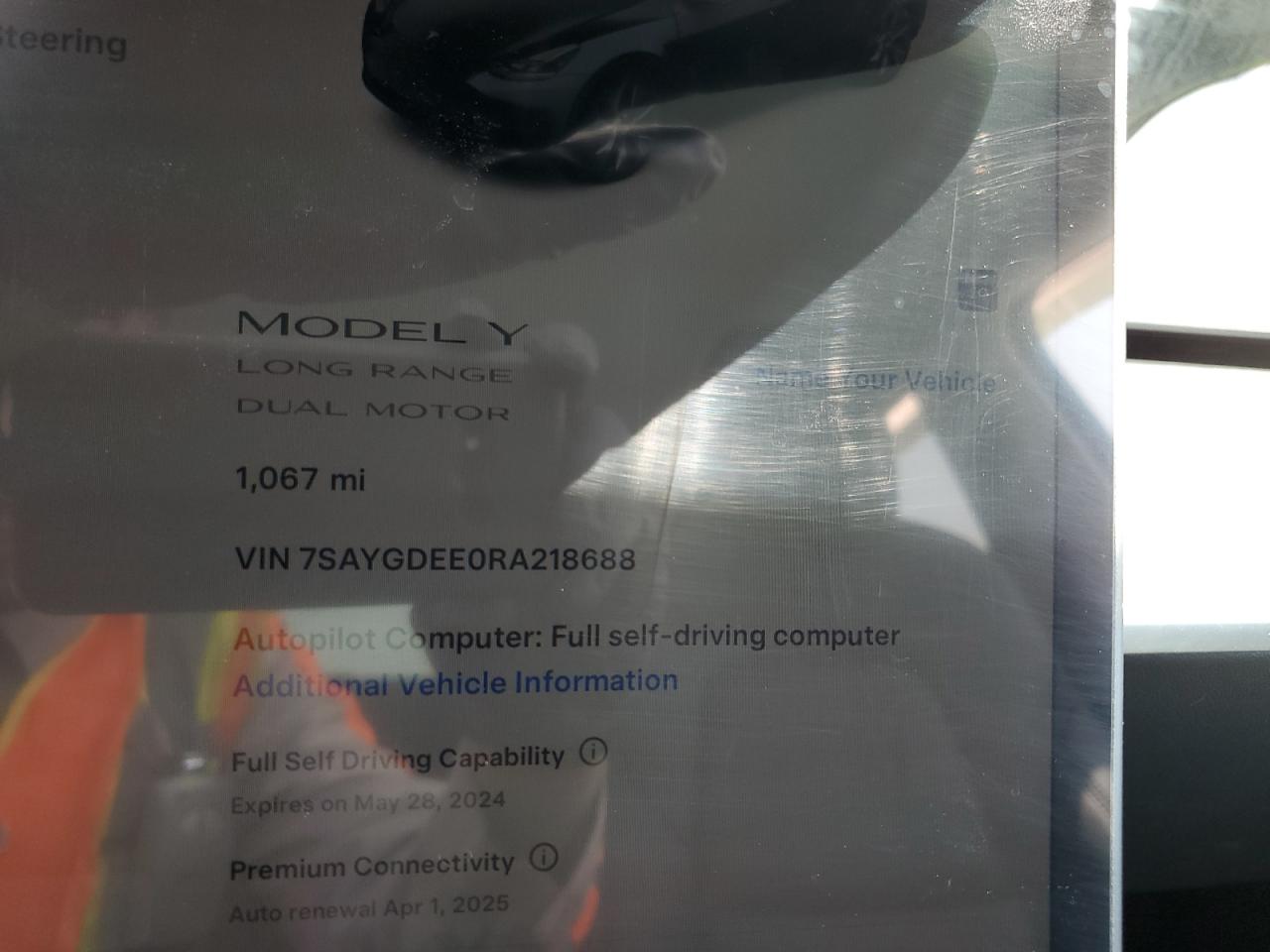 7SAYGDEE0RA218688 2024 Tesla Model Y