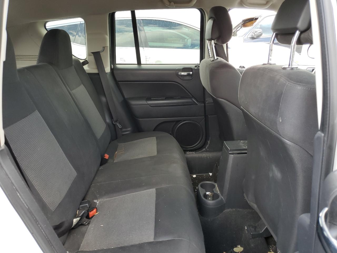 1C4NJDBB1CD604338 2012 Jeep Compass Sport