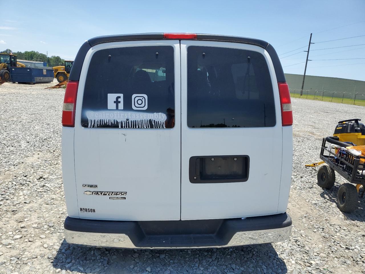 1GAZG1FG1B1108369 2011 Chevrolet Express G3500 Lt