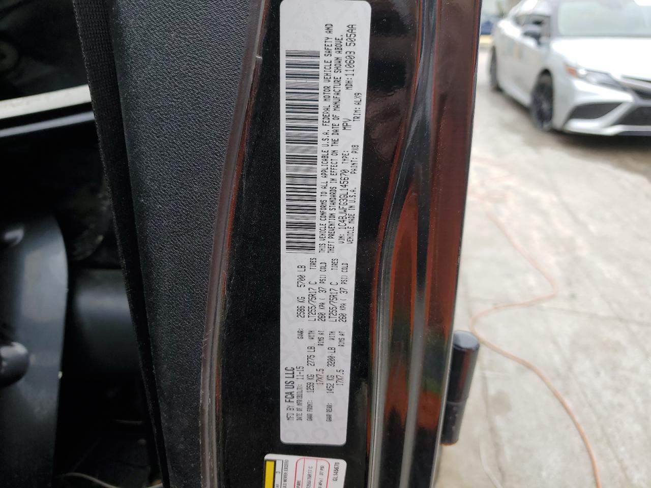 1C4BJWFG3GL145670 2016 Jeep Wrangler Unlimited Rubicon