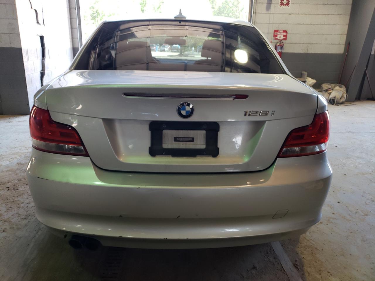 WBAUP7C55CVP22727 2012 BMW 128 I