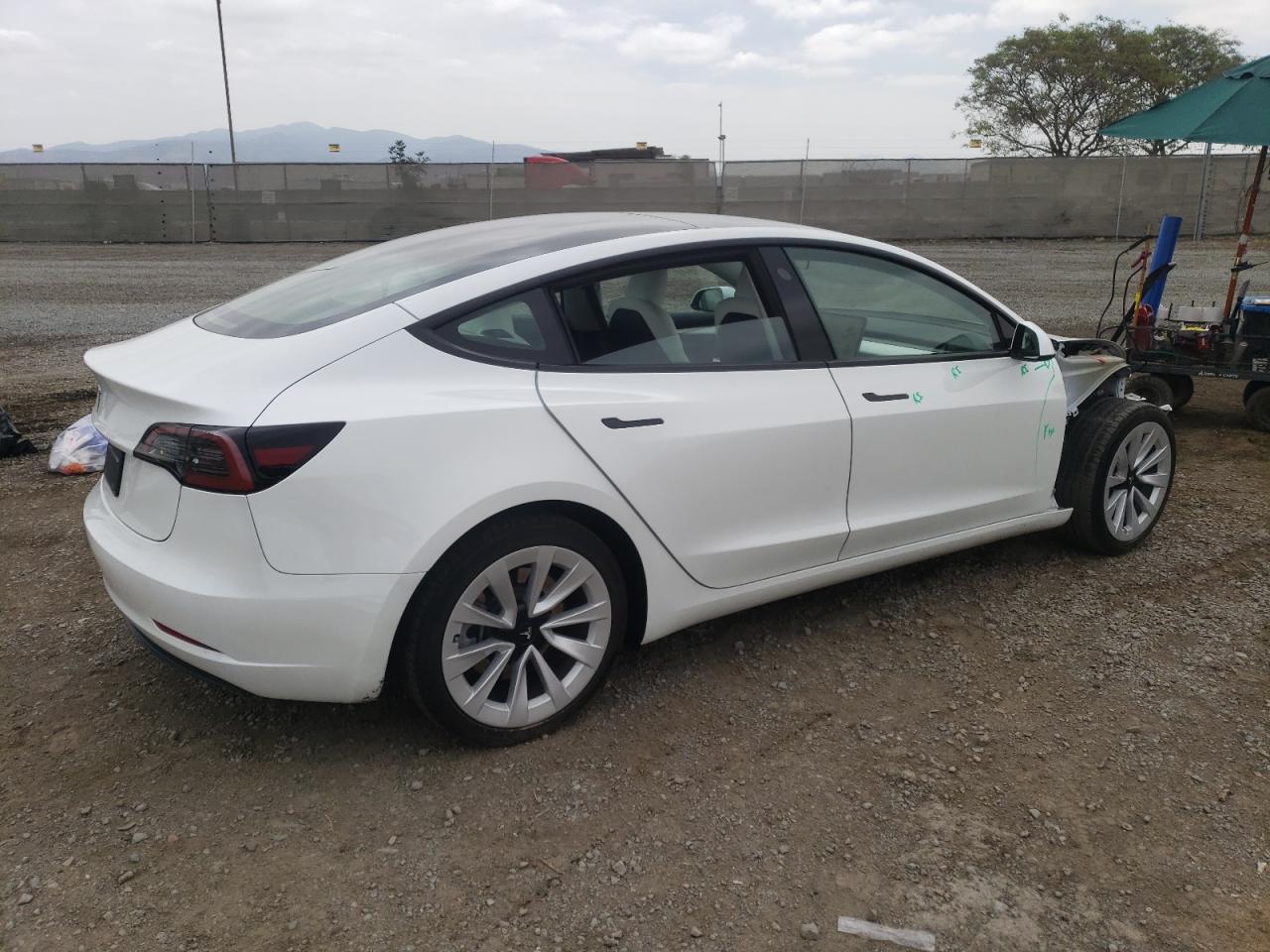 5YJ3E1EA8PF693224 2023 Tesla Model 3