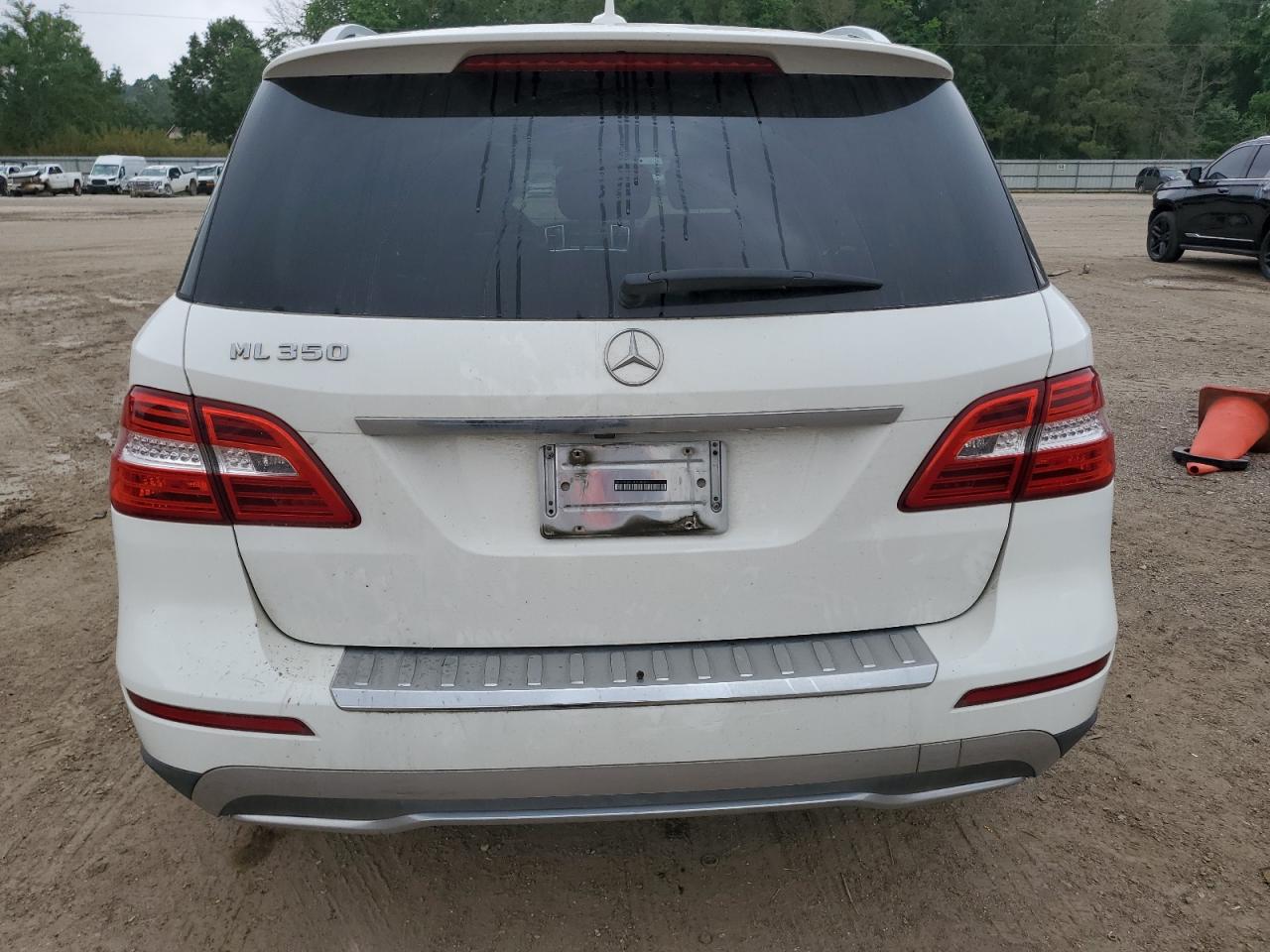 4JGDA5JB9EA284043 2014 Mercedes-Benz Ml 350