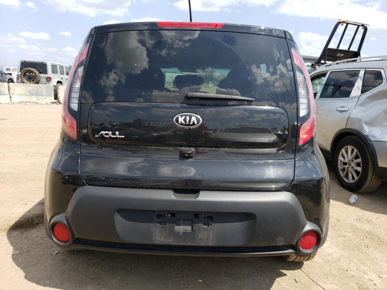 KNDJN2A20F7156637 2015 Kia Soul