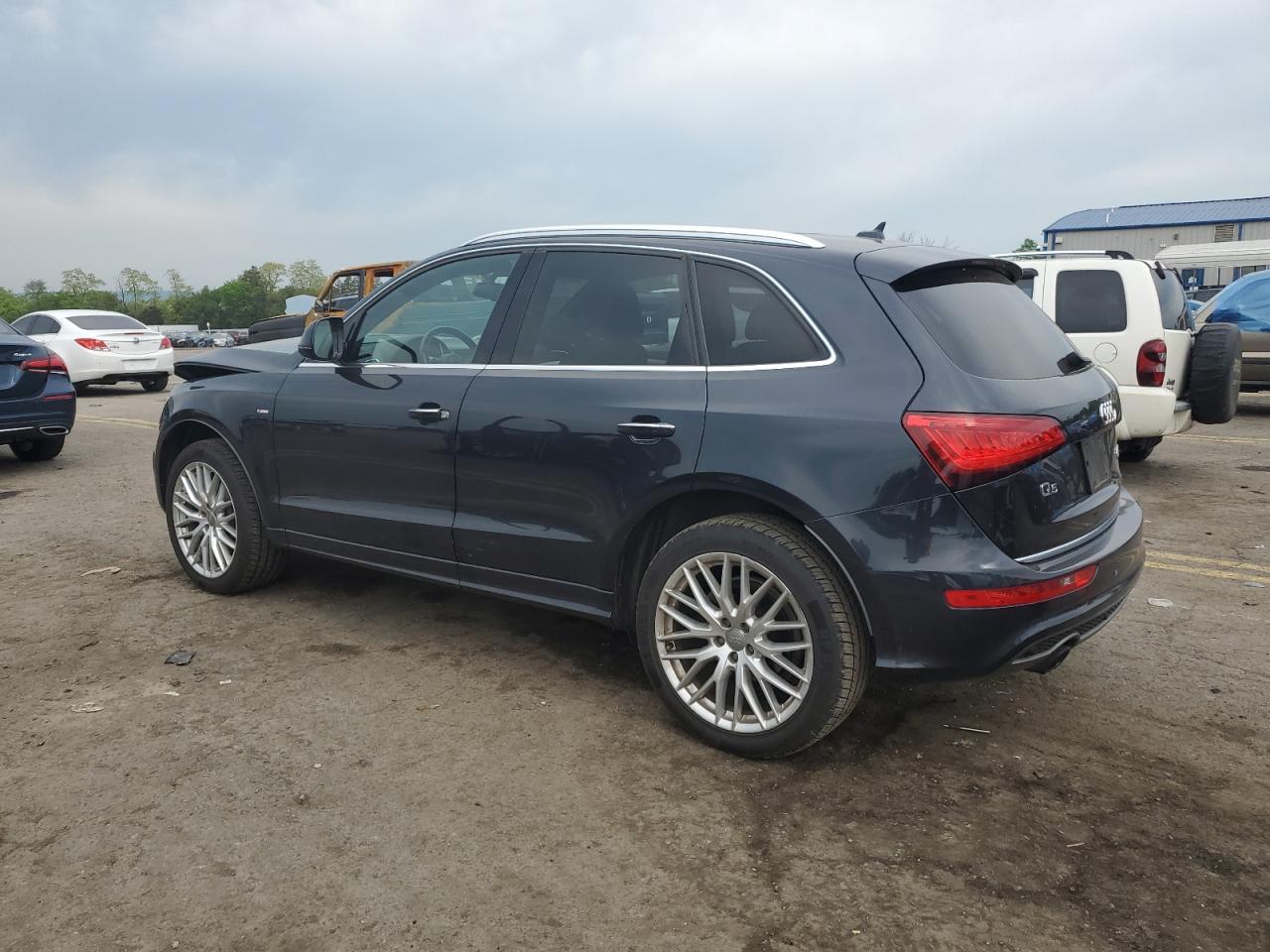 WA1M2AFP5HA077940 2017 Audi Q5 Premium Plus