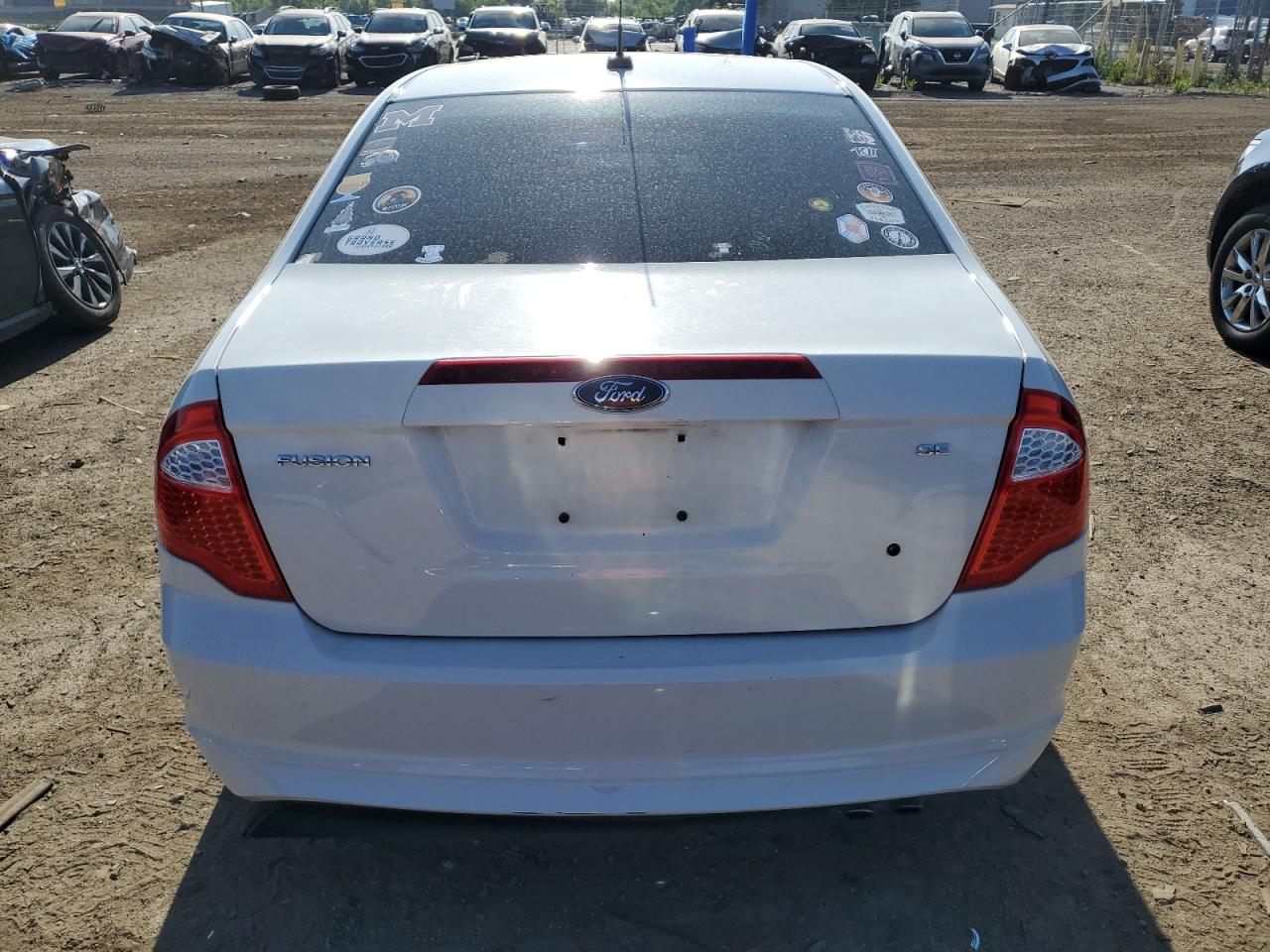 3FAHP0HA7AR294452 2010 Ford Fusion Se