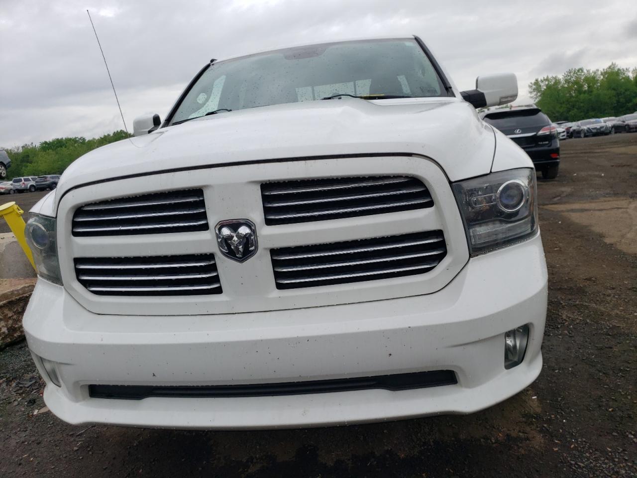 1C6RR7HT3DS567230 2013 Ram 1500 Sport