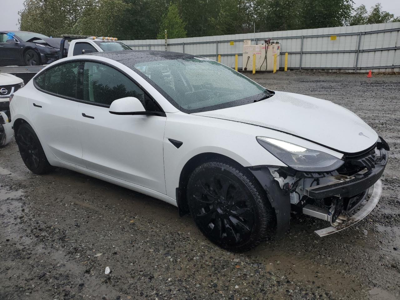 5YJ3E1EB1NF163005 2022 Tesla Model 3