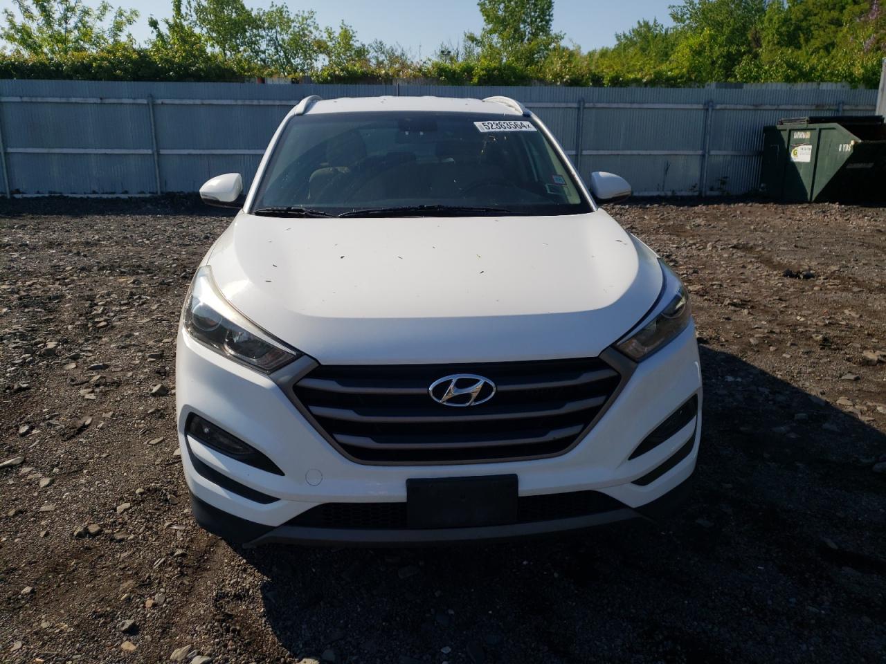 Lot #2519481823 2016 HYUNDAI TUCSON LIM