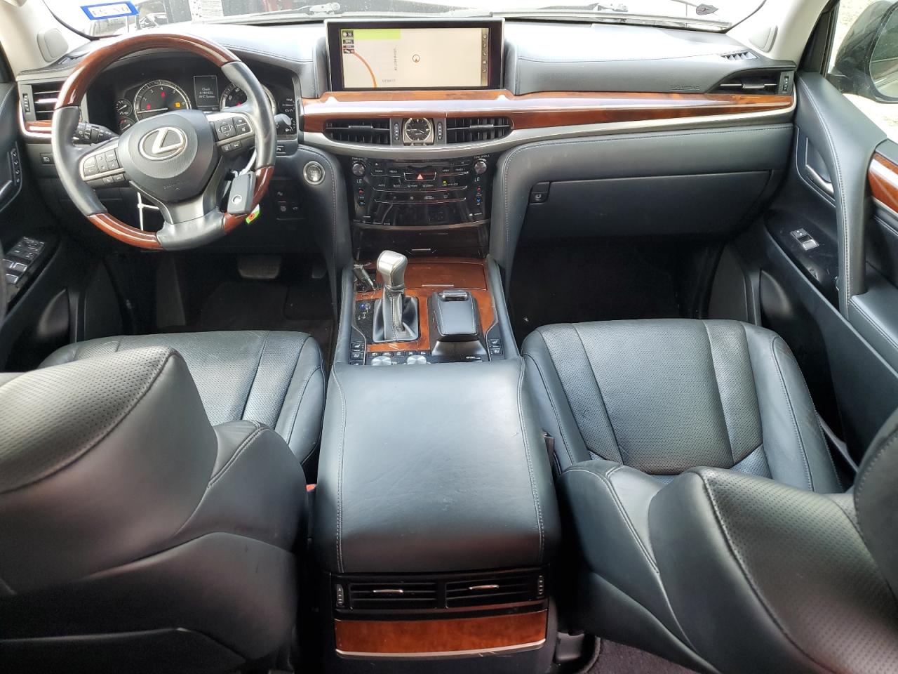 JTJHY7AX5K4306569 2019 Lexus Lx 570