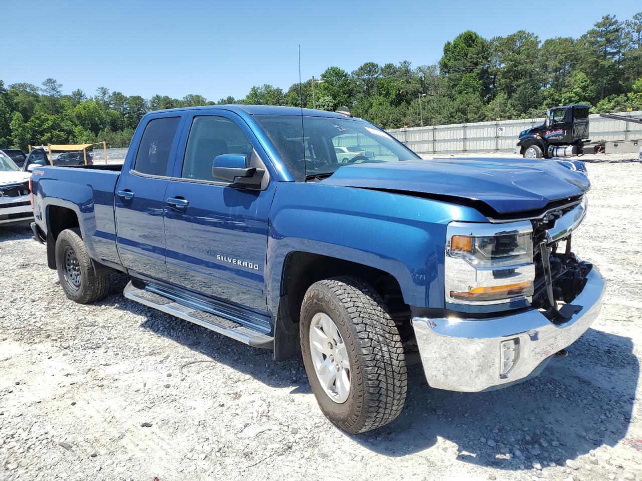 1GCVKREC9HZ326006 2017 Chevrolet Silverado K1500 Lt