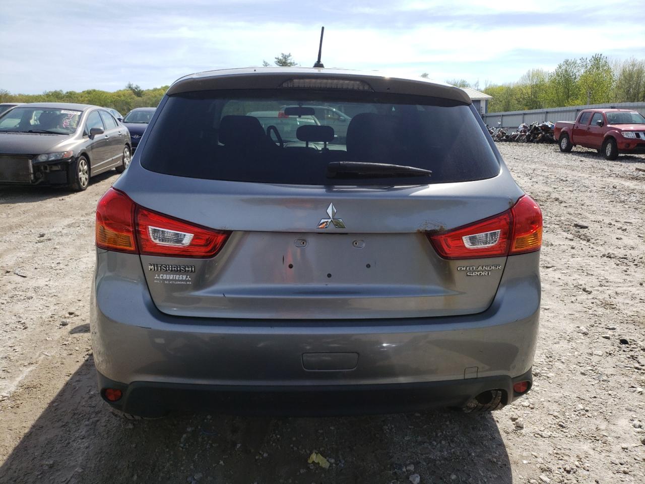 2015 Mitsubishi Outlander Sport Es vin: 4A4AP3AU7FE012668