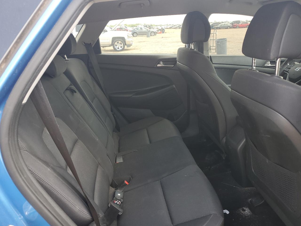 KM8J33A45JU600274 2018 Hyundai Tucson Sel