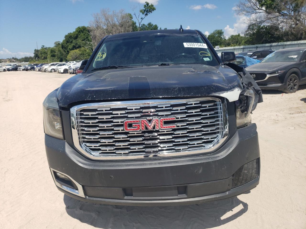 2016 GMC Yukon Xl Denali vin: 1GKS1HKJ0GR112284