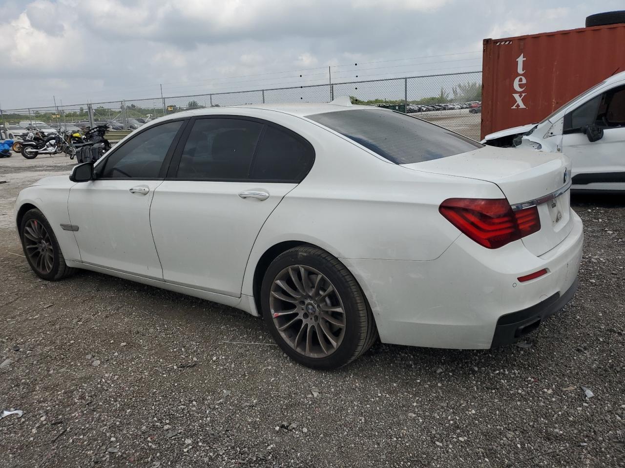 WBAYA6C5XDC995110 2013 BMW 740 I