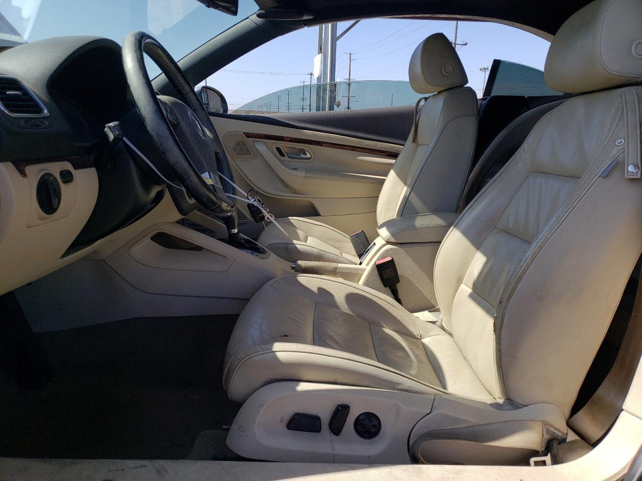 WVWFA71FX8V006440 2008 Volkswagen Eos Lux