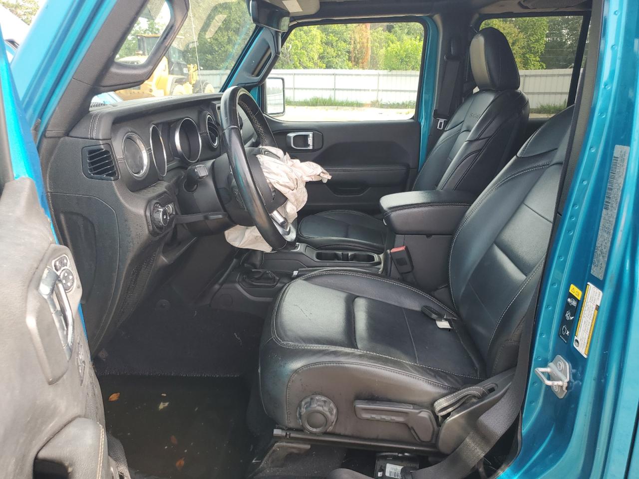 1C4HJXEN6LW189994 2020 Jeep Wrangler Unlimited Sahara