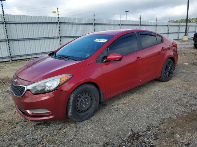 Lot #2540556572 2016 KIA FORTE LX salvage car