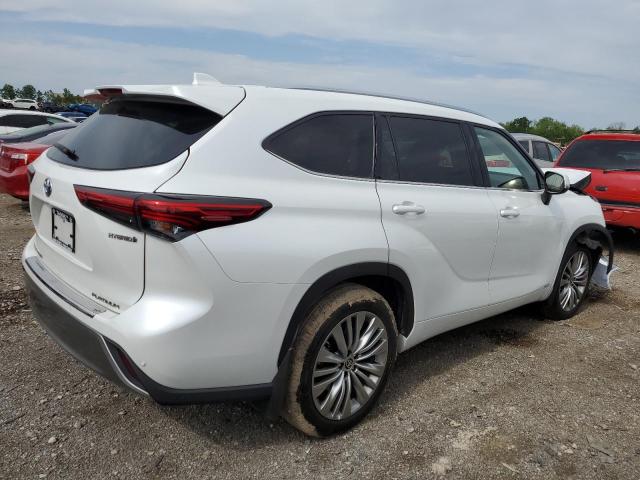 2022 TOYOTA HIGHLANDER - 5TDEBRCH7NS094551