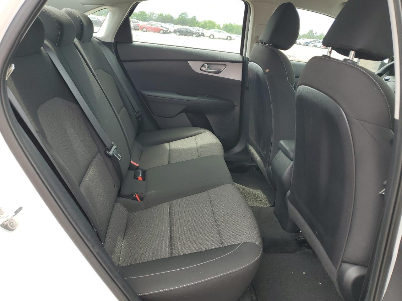 3KPF24AD4NE427970 2022 Kia Forte Fe