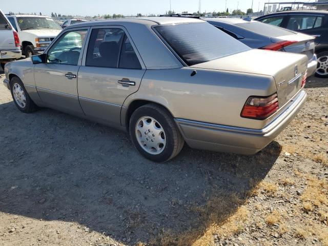 1995 Mercedes-Benz E 320 Base VIN: WDBEA32E2SC188355 Lot: 56156774