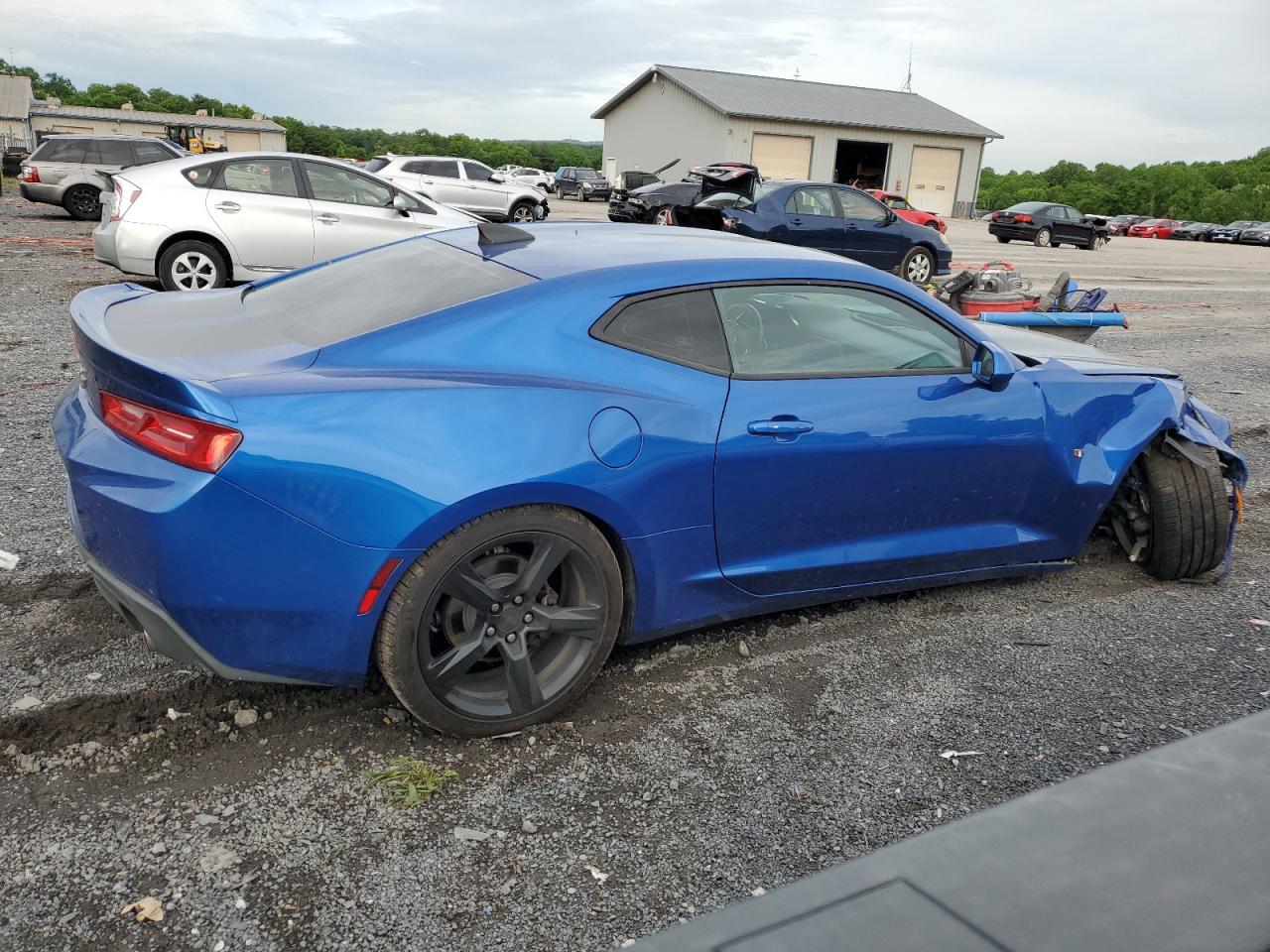 1G1FB1RX0J0105416 2018 Chevrolet Camaro Lt