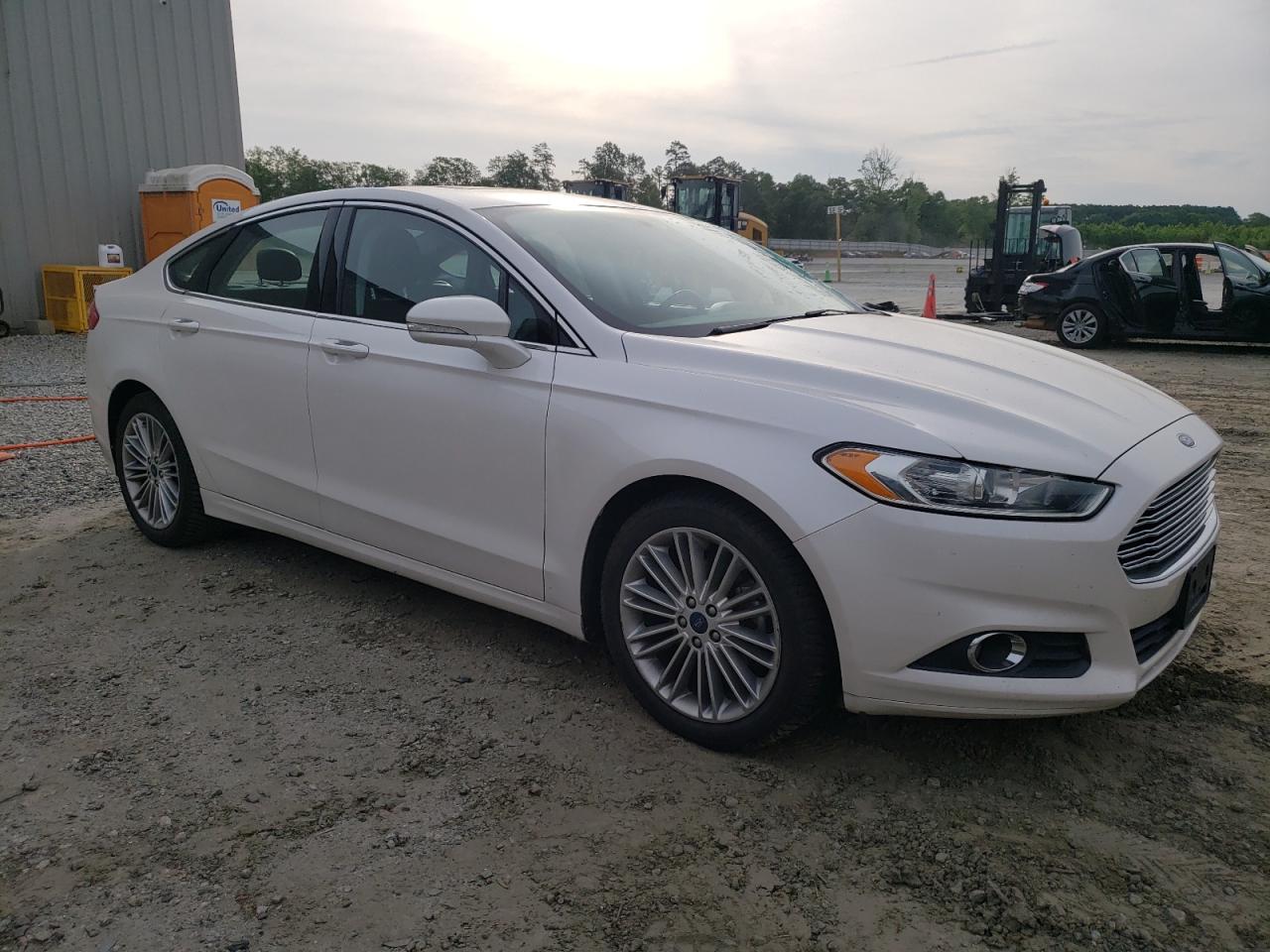 3FA6P0HD8FR275966 2015 Ford Fusion Se