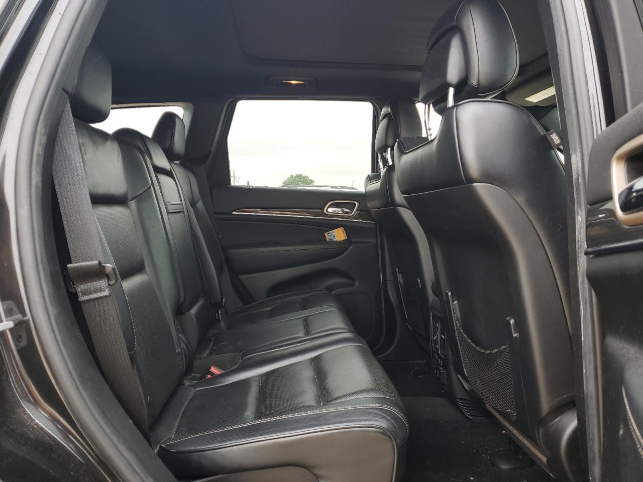 1C4RJECG2EC245818 2014 Jeep Grand Cherokee Overland