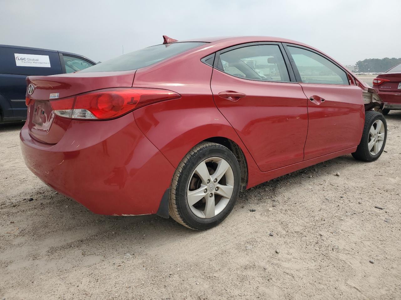 KMHDH4AE4DU944356 2013 Hyundai Elantra Gls