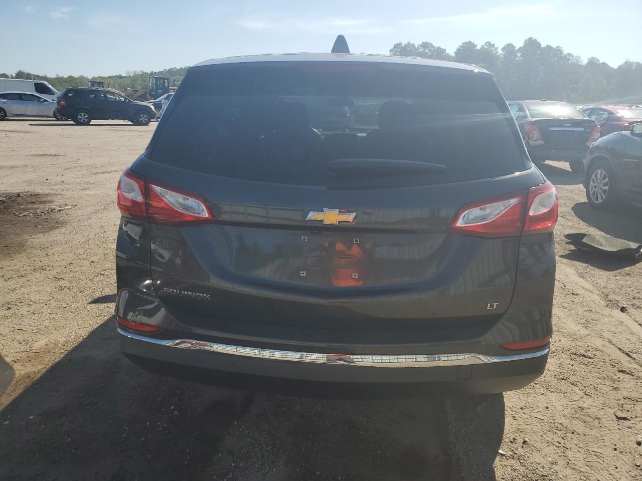 2019 Chevrolet Equinox Lt vin: 2GNAXKEV6K6100167