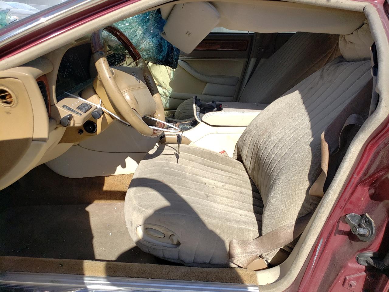 SAJKX6246VC803801 1997 Jaguar Vandenplas