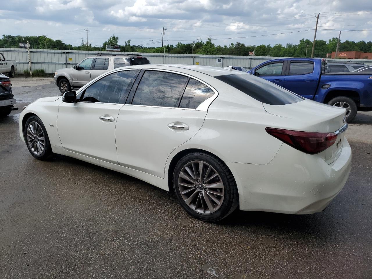 2019 Infiniti Q50 Luxe vin: JN1EV7AP4KM513794