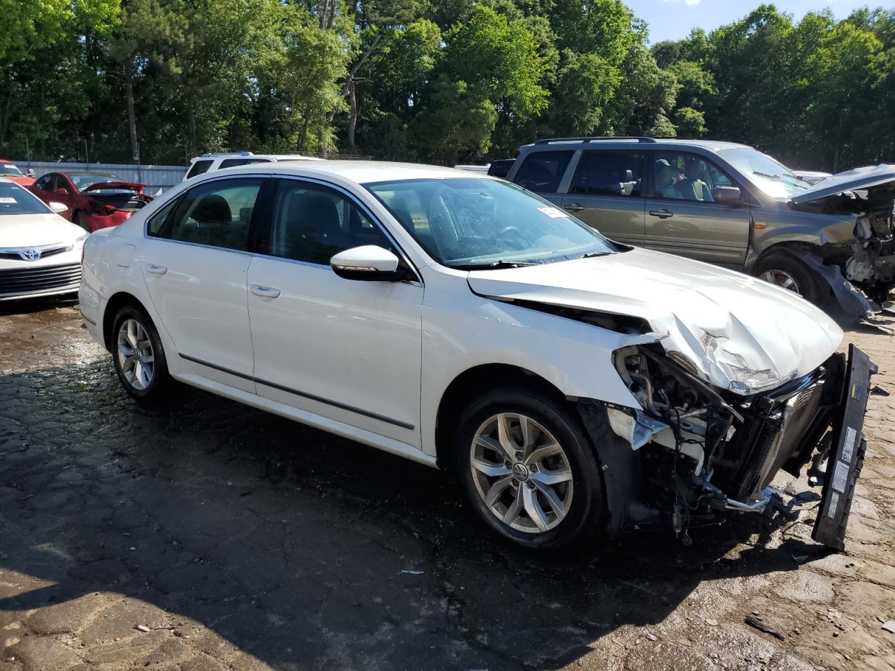 2017 Volkswagen Passat S vin: 1VWAT7A34HC074672