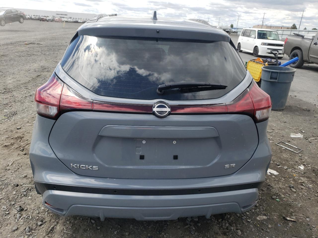 3N1CP5DV5PL525759 2023 Nissan Kicks Sr