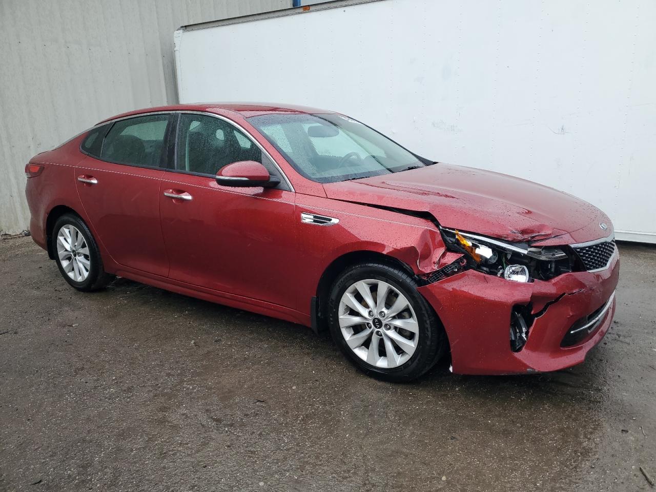 5XXGT4L30JG182947 2018 Kia Optima Lx